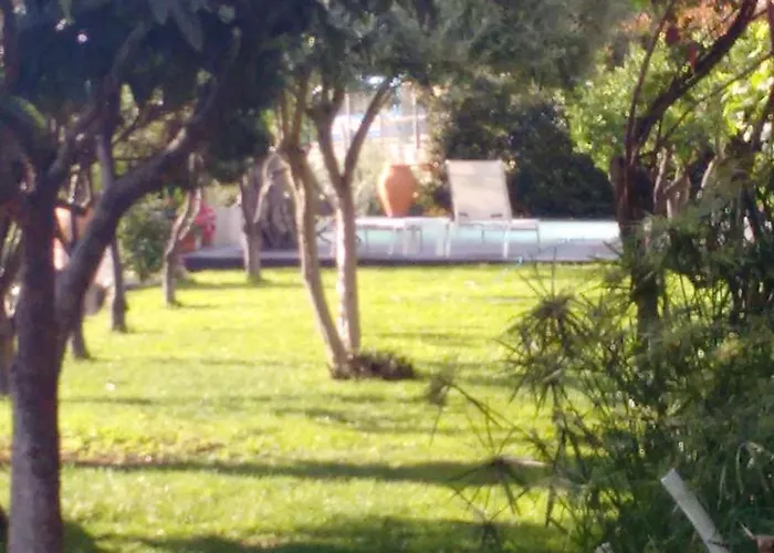 Avocado Beyond Bed and Breakfast Giardini Naxos