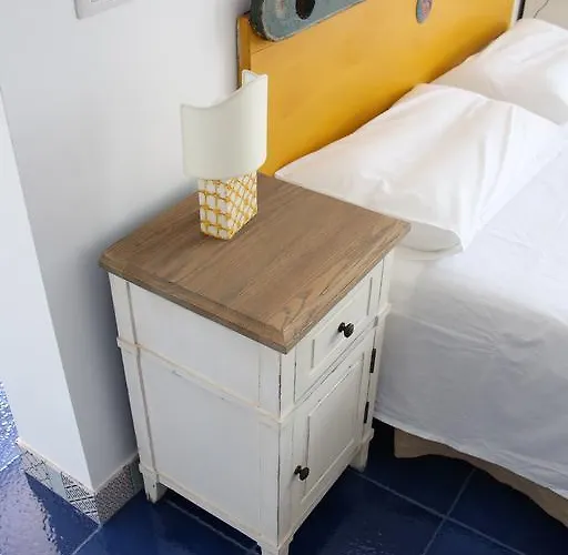 Avocado Beyond Bed & Breakfast Giardini Naxos