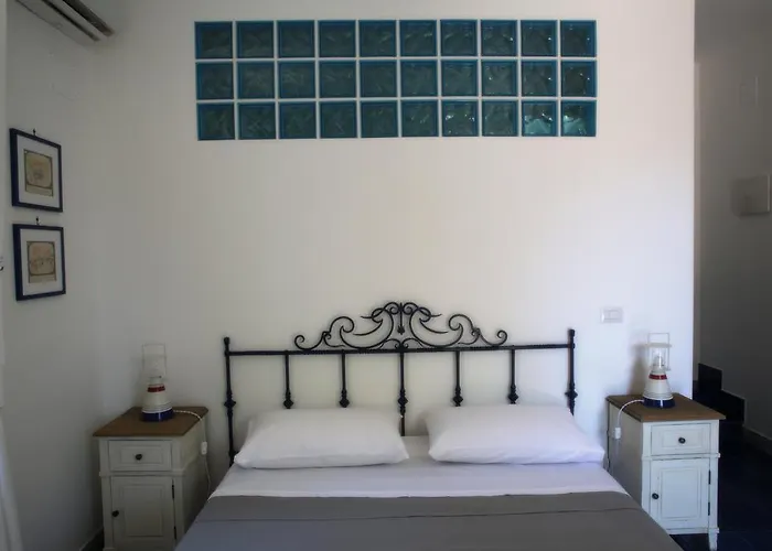 Bed & Breakfast Avocado Beyond 4*