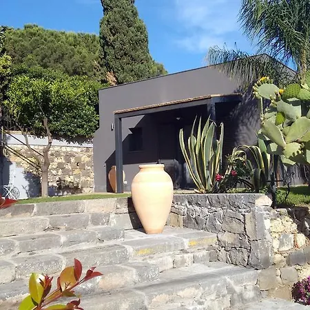 超越鳄梨住宿加早餐旅馆 贾迪尼-纳克索斯