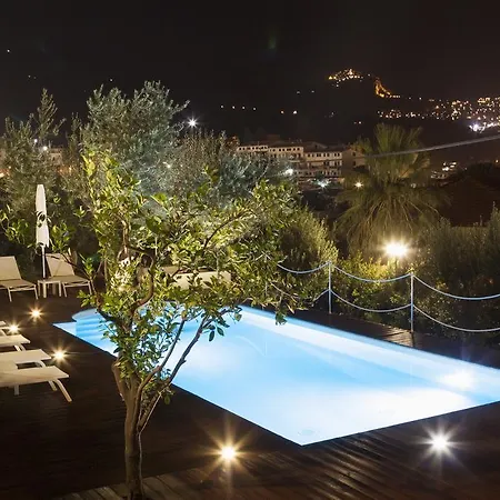 超越鳄梨住宿加早餐旅馆 4* 贾迪尼-纳克索斯