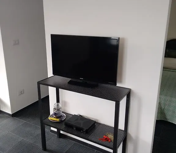 ベッド・アンド・ブレックファスト Avocado Beyond 4*