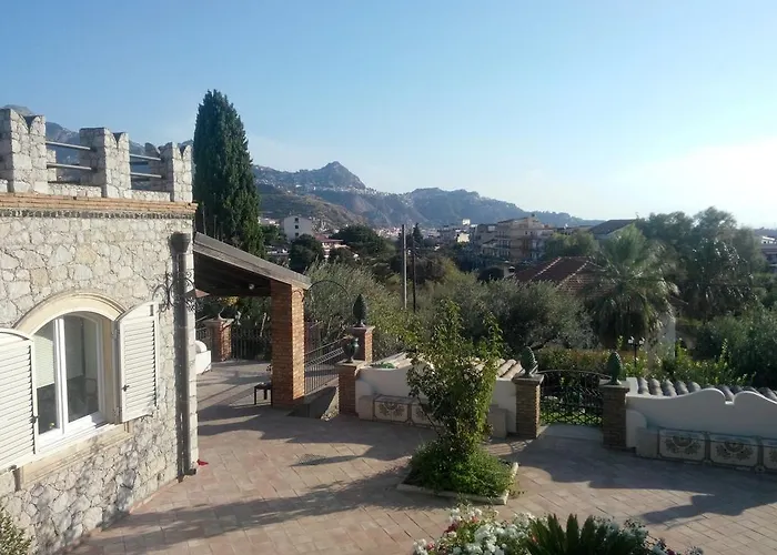 ベッド・アンド・ブレックファスト Avocado Beyond